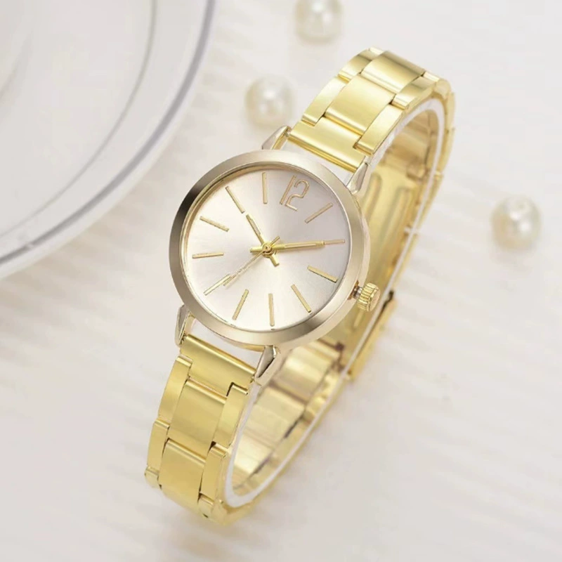 Minimalist Steel Strap Quartz Watch - Image 3