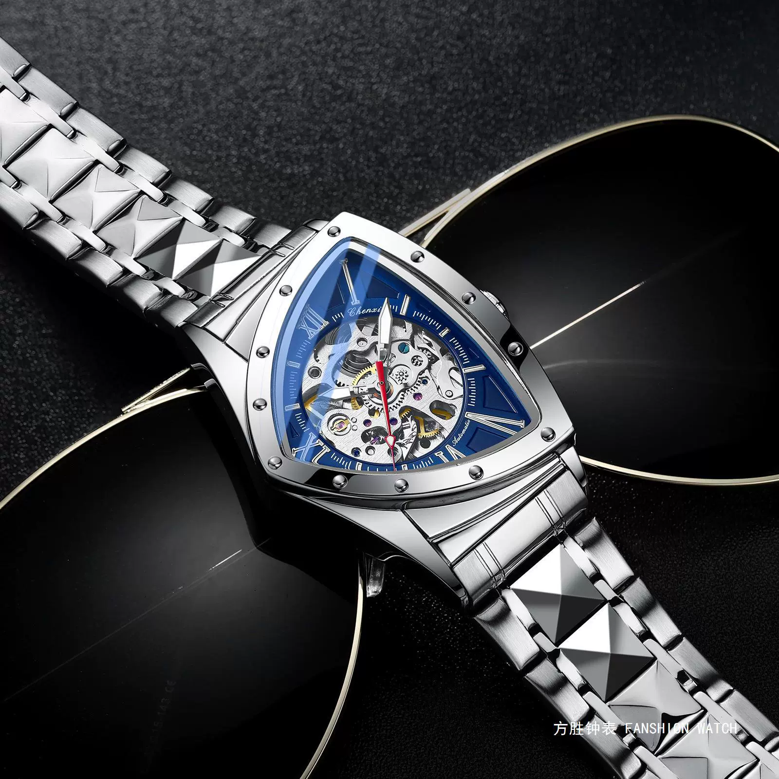 Triangular Hollow Mechanical Wristwatch - Image 3